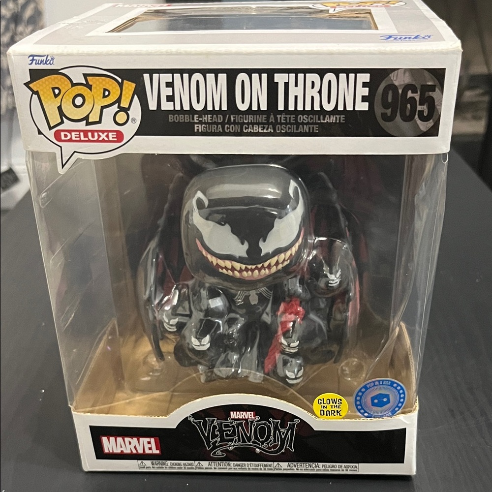 Funko Deluxe Venom on Throne Black and White Figure